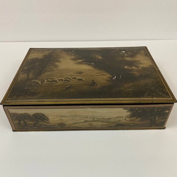 Vtg Vintage Uneeda NBC National Biscuit Company Hinged Box Farm Pasture Sheep - Picture 2 of 12